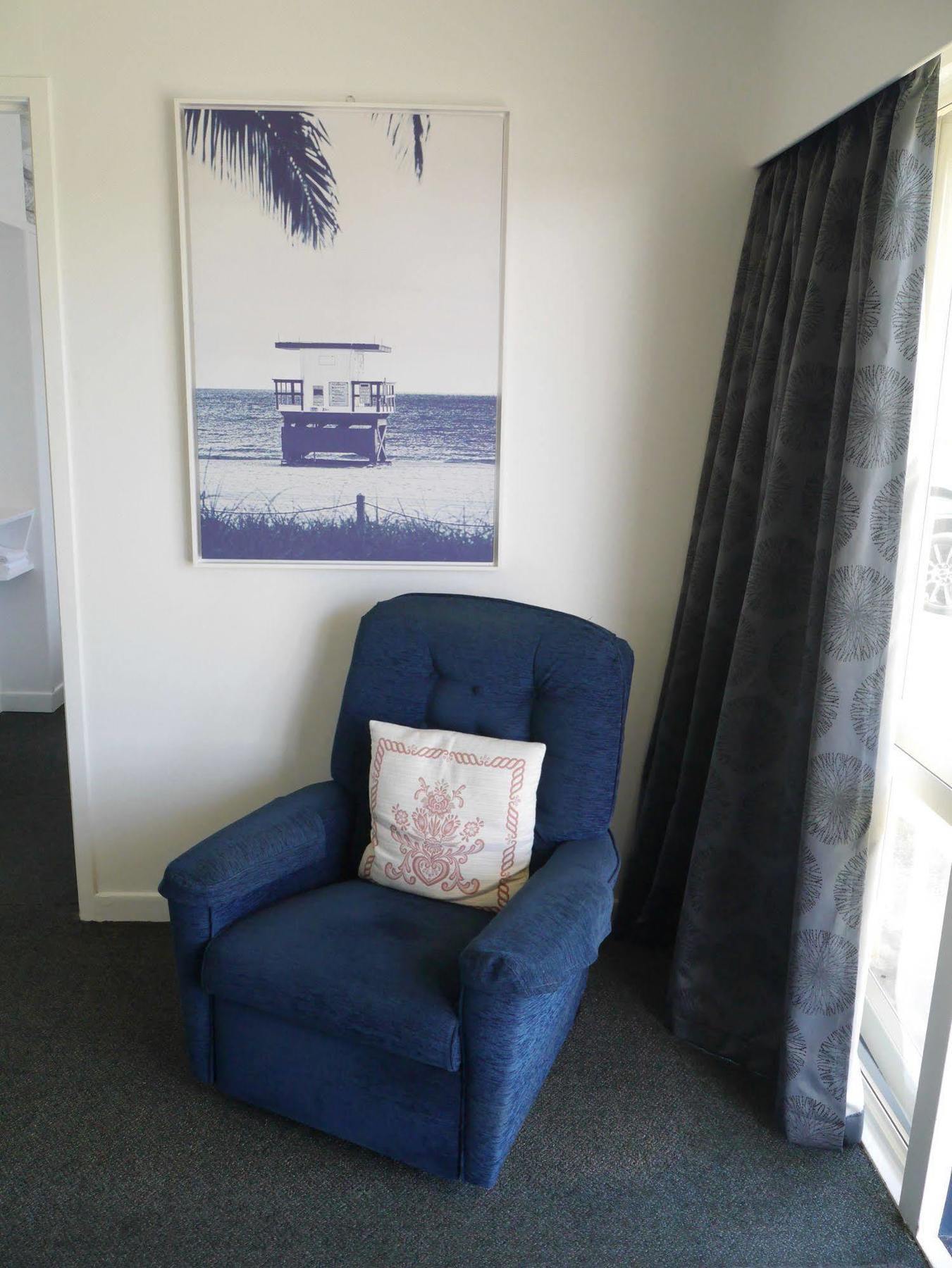 Raglan Palm Beach Motel Zewnętrze zdjęcie