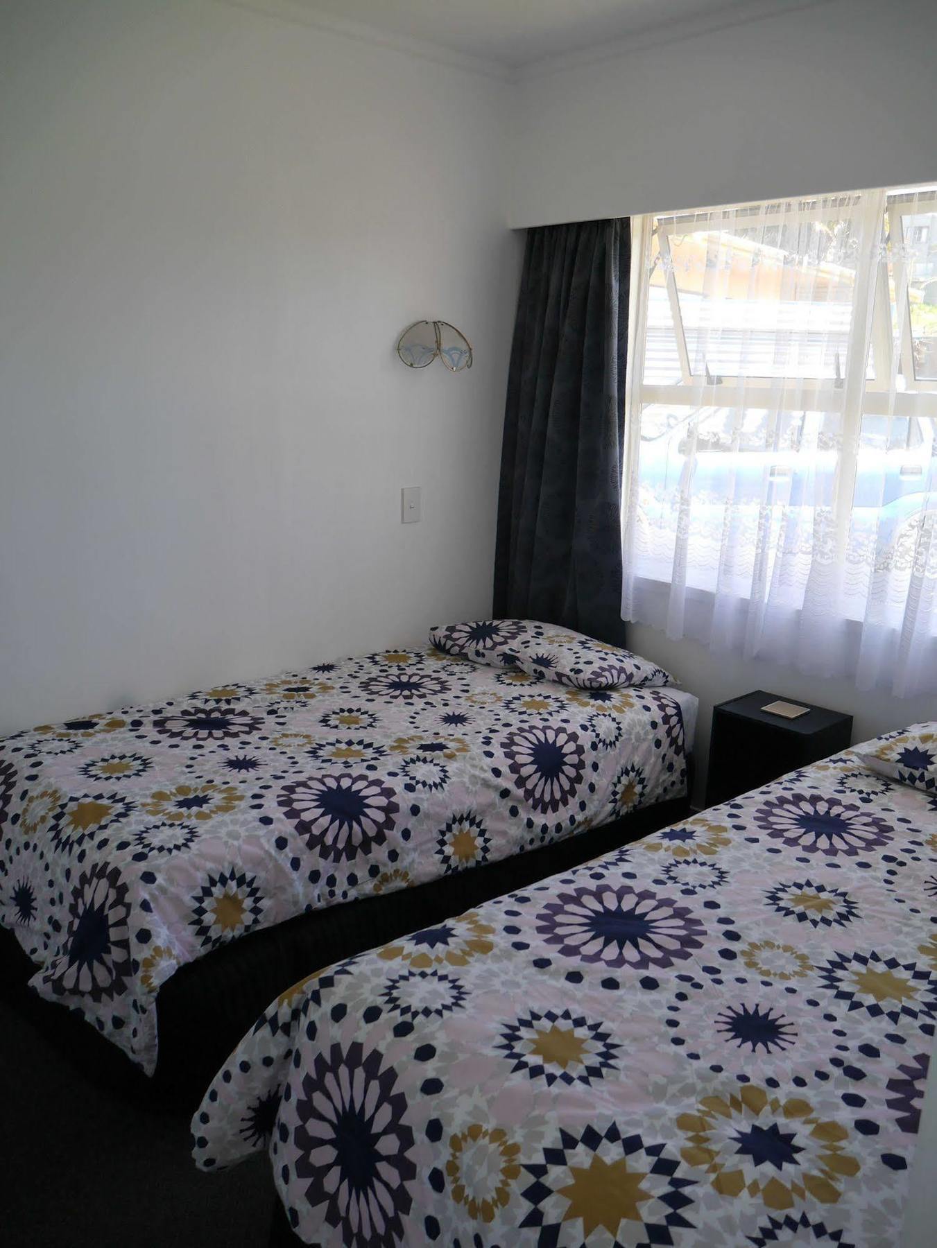 Raglan Palm Beach Motel Zewnętrze zdjęcie